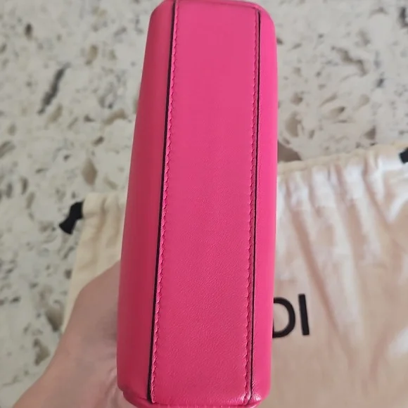 Fendi Nano Peekaboo Pink Crossbody - Picture 4 of 14